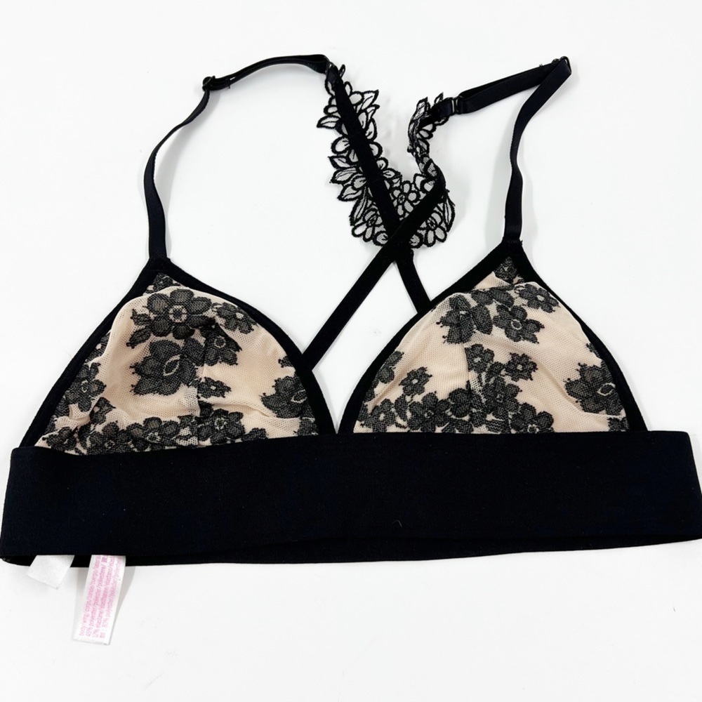 ✅PINK Victoria’s Secret‎ Lace Triangle Bra Small BLACK.CREAM